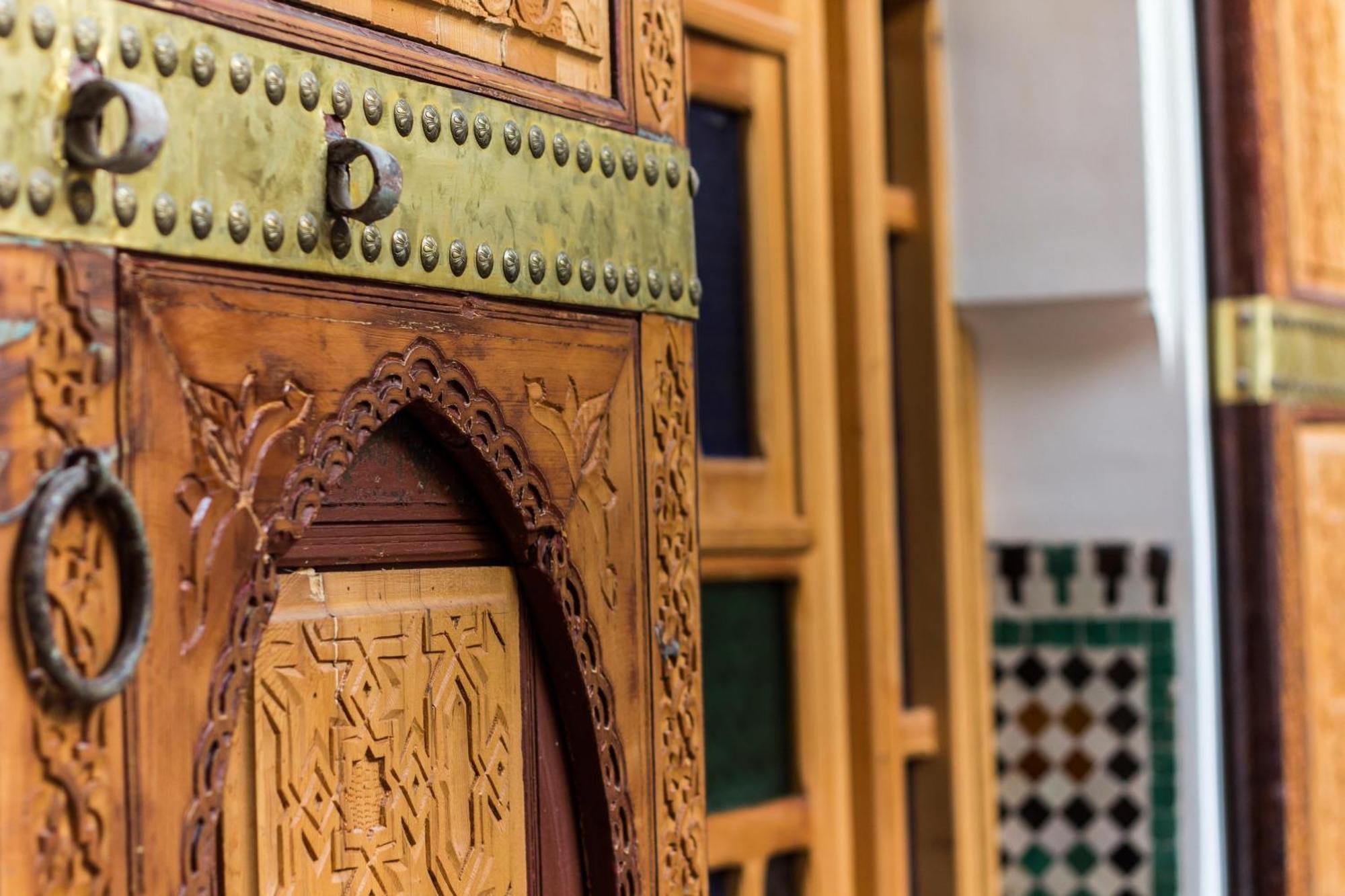 Riad Taryana Fes Luaran gambar
