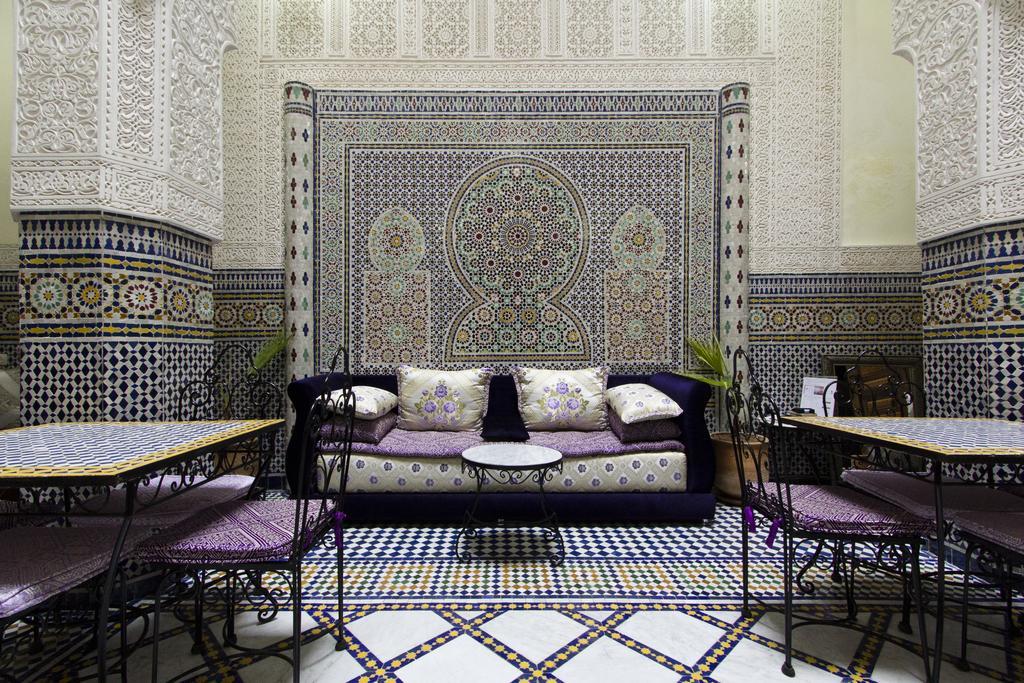 Riad Taryana Fes Luaran gambar